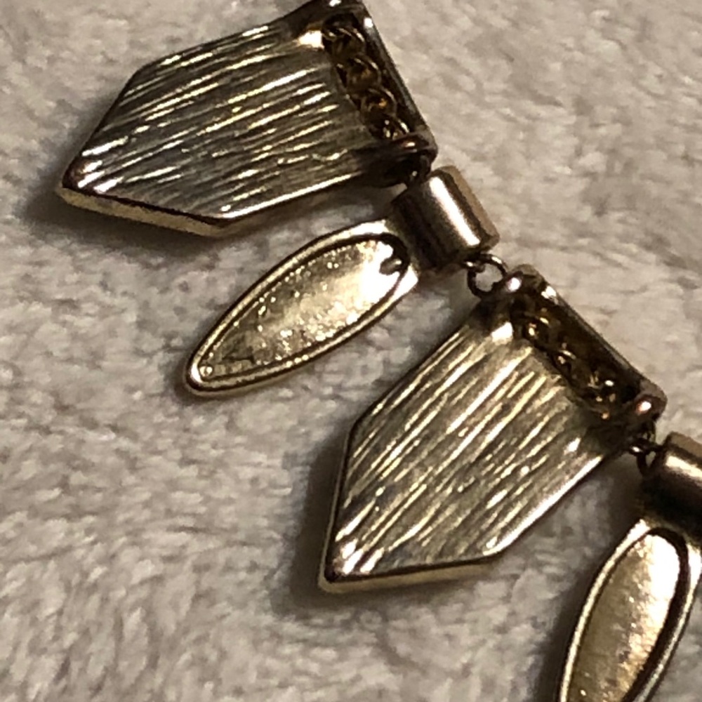 Statement necklace - Picture 10 of 16